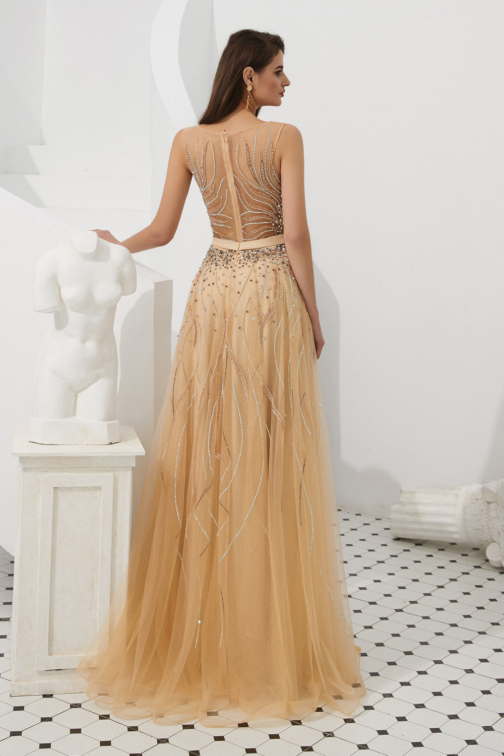 A-Line Sleeveless Round Beaded Decoration Floor-Length Prom Dress